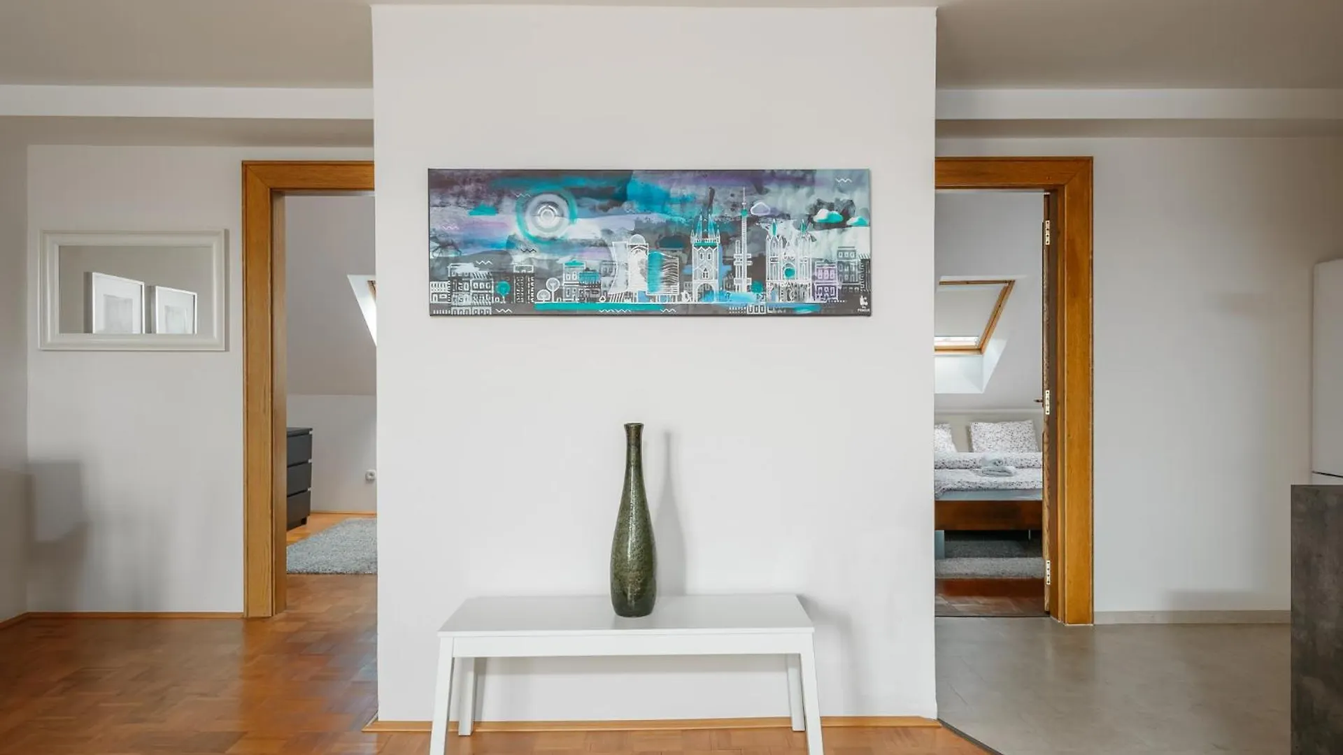 Roy 2 Bdr Apartment With Prague Castle View, Parking & Ac Czech Republic